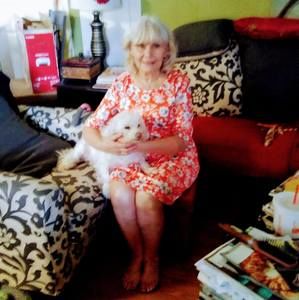 Meet your Posher, Rose